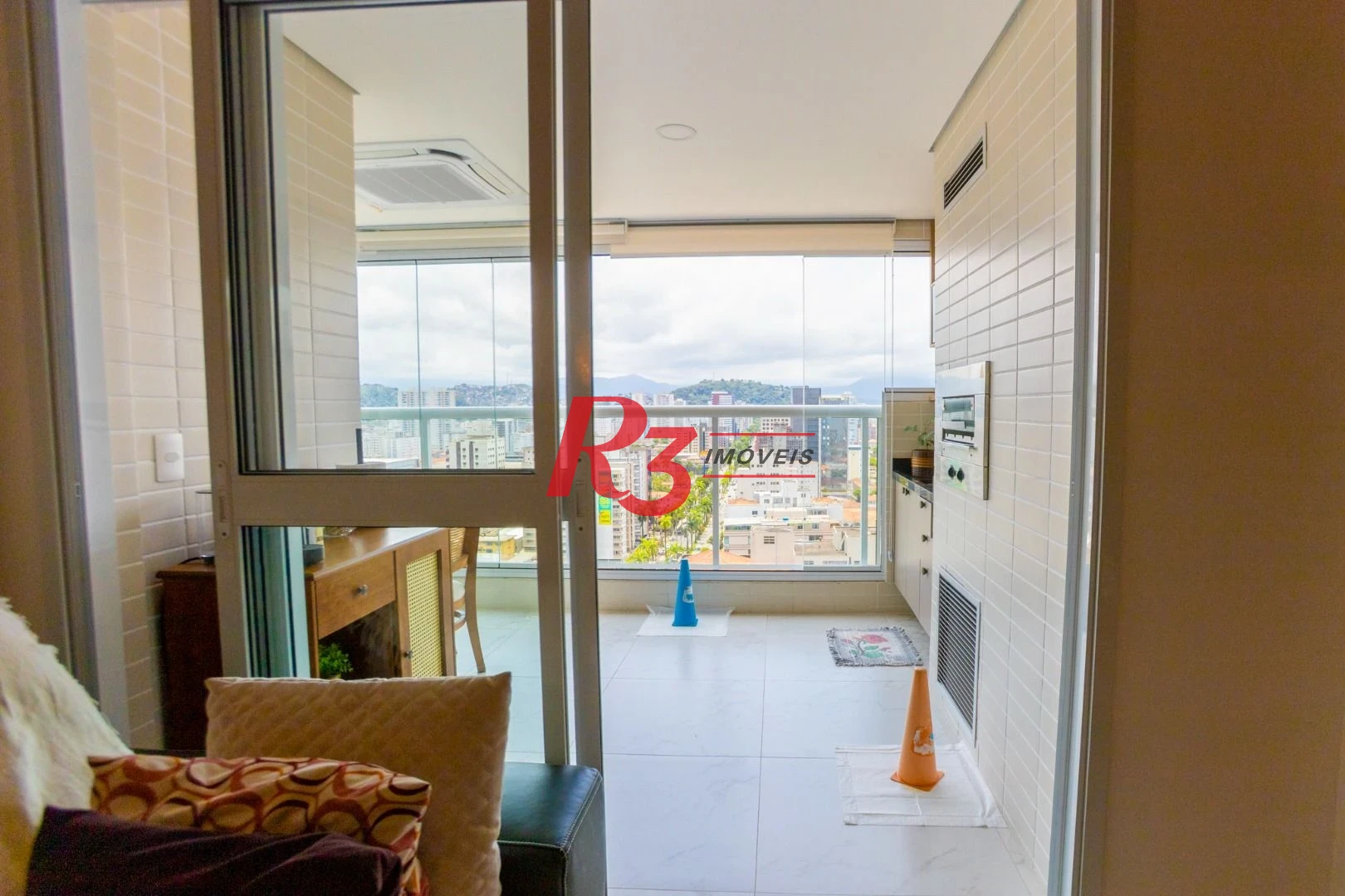 Apartamento à venda, 116 m² por R$ 2.456.000,00 - Gonzaga - Santos/SP