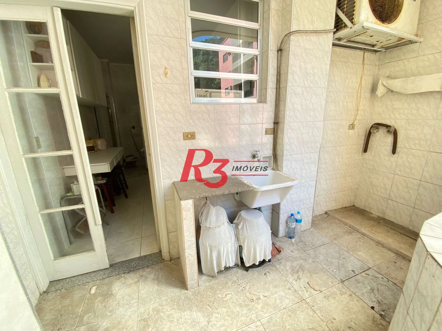 Apartamento com 3 dormitórios à venda, 134 m² por R$ 460.000,00 - Itararé - São Vicente/SP