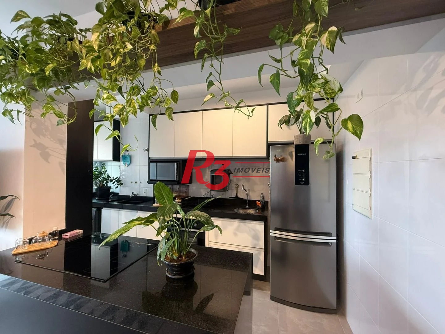 Apartamento com 2 dormitórios à venda, 63 m² por R$ 750.000,00 - Campo Grande - Santos/SP
