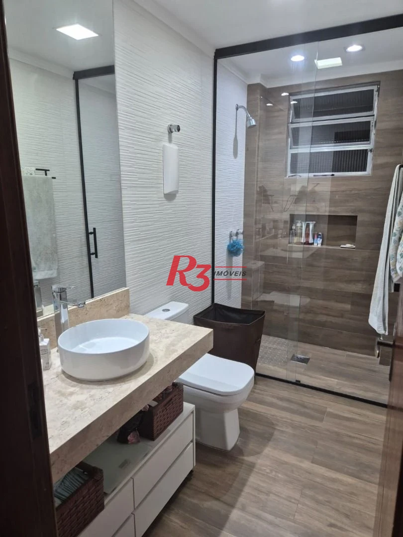 Apartamento com 3 dormitórios à venda, 133 m² por R$ 645.000,00 - Marapé - Santos/SP