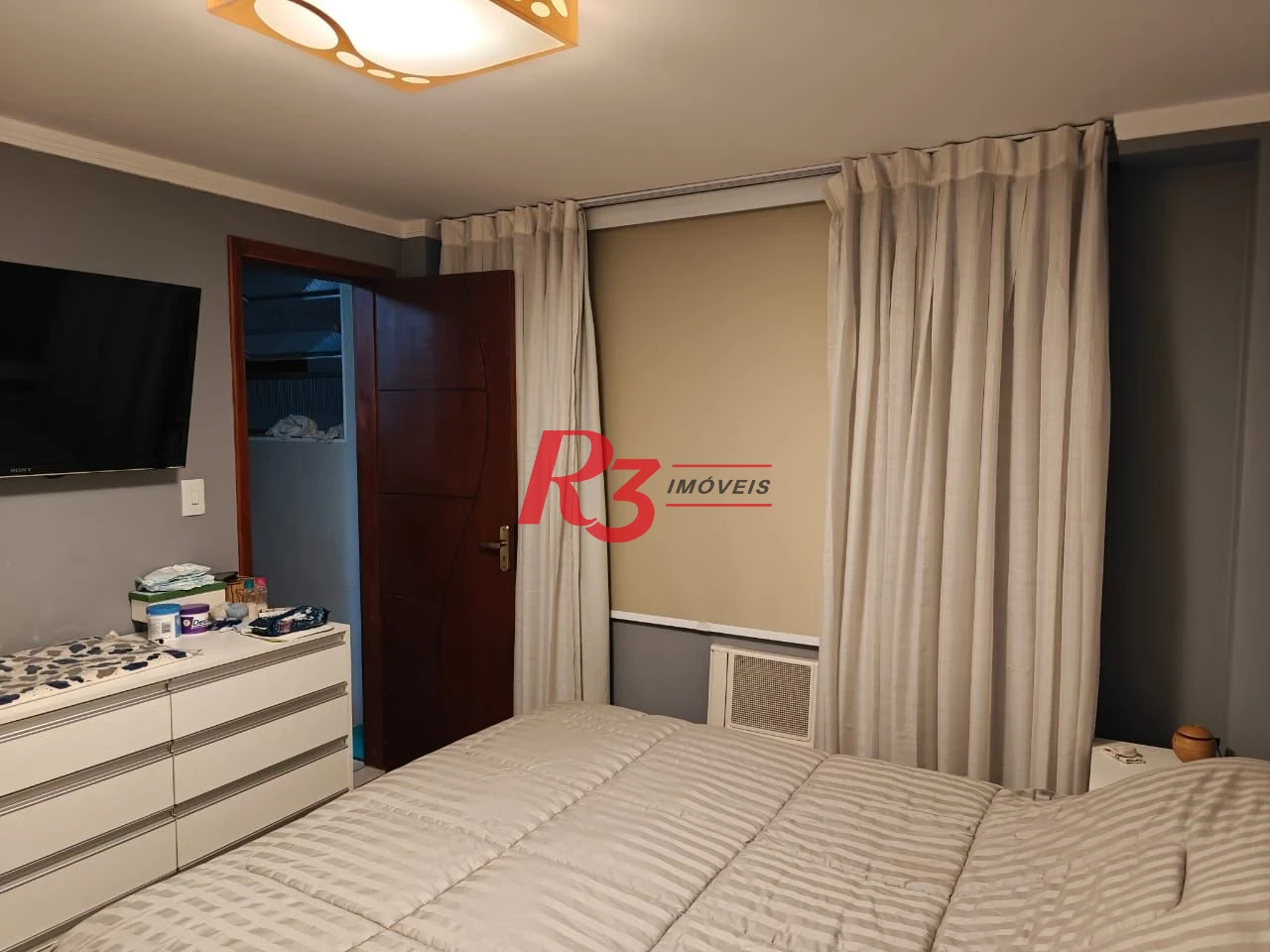 Apartamento com 3 dormitórios à venda, 133 m² por R$ 645.000,00 - Marapé - Santos/SP