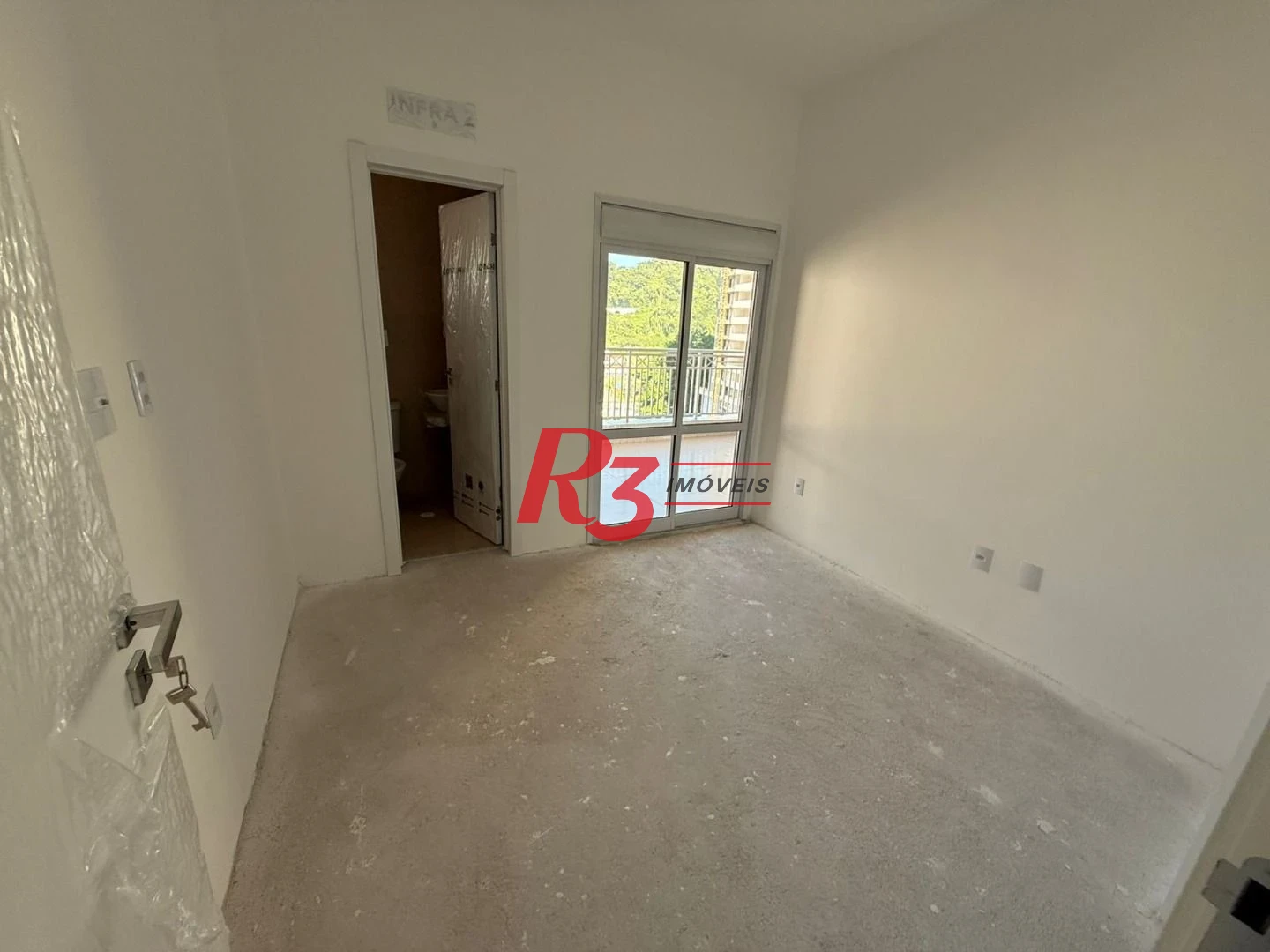 Apartamento com 3 dormitórios à venda, 121 m² por R$ 1.300.000,00 - Canto do Forte - Praia Grande/SP