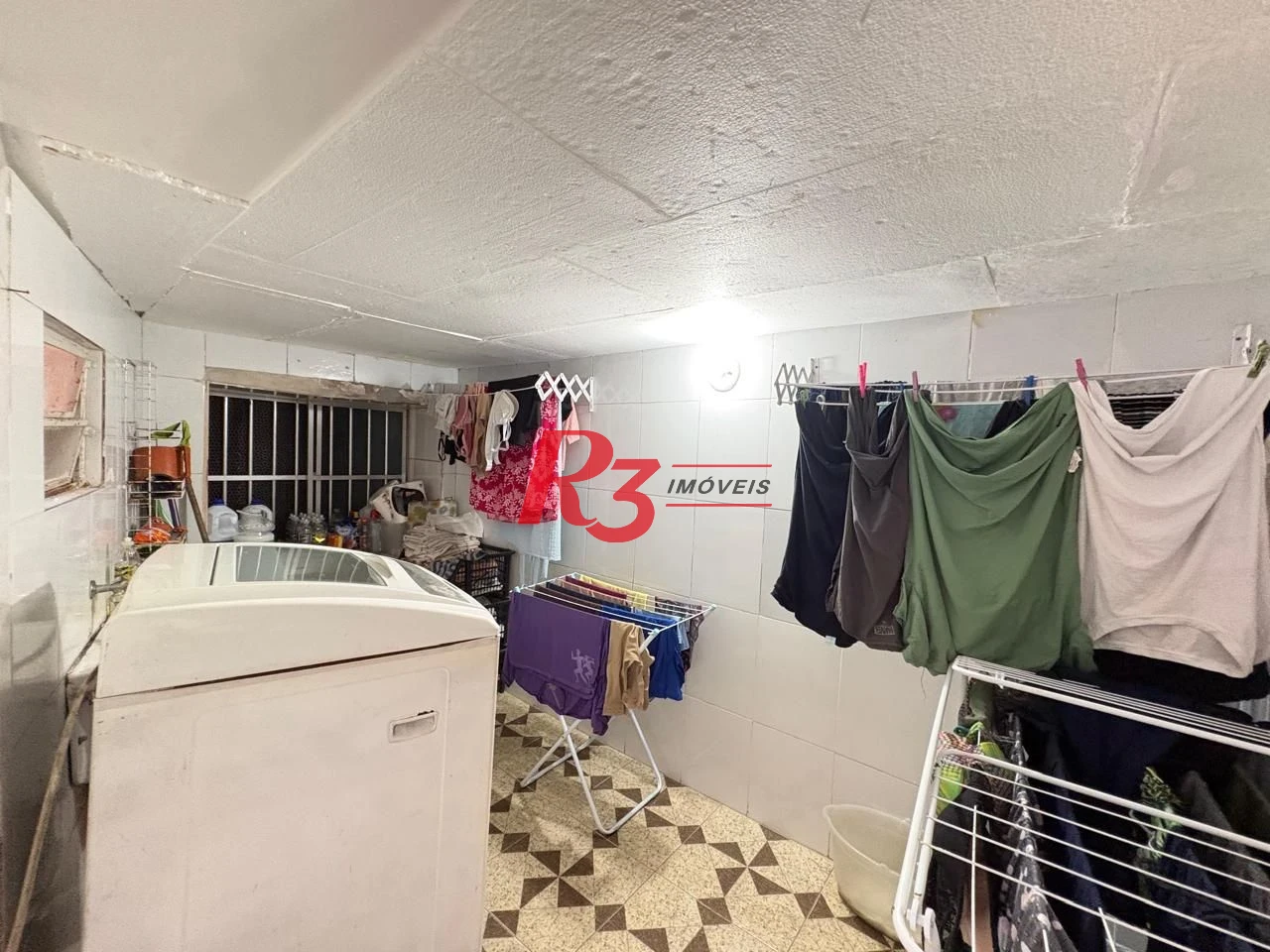 Casa com 9 dormitórios à venda, 287 m² por R$ 645.000,00 - Encruzilhada - Santos/SP
