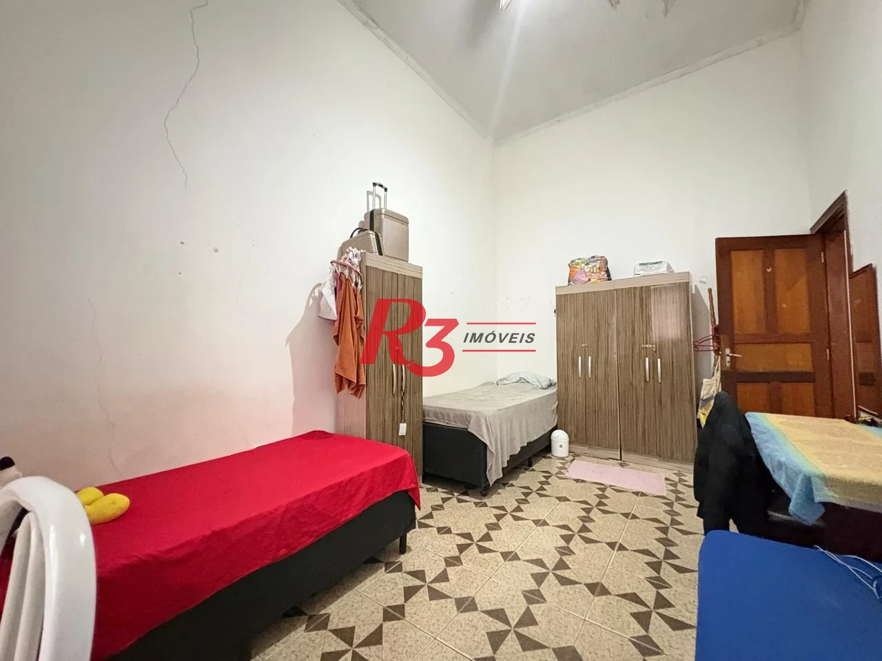 Casa com 9 dormitórios à venda, 287 m² por R$ 645.000,00 - Encruzilhada - Santos/SP
