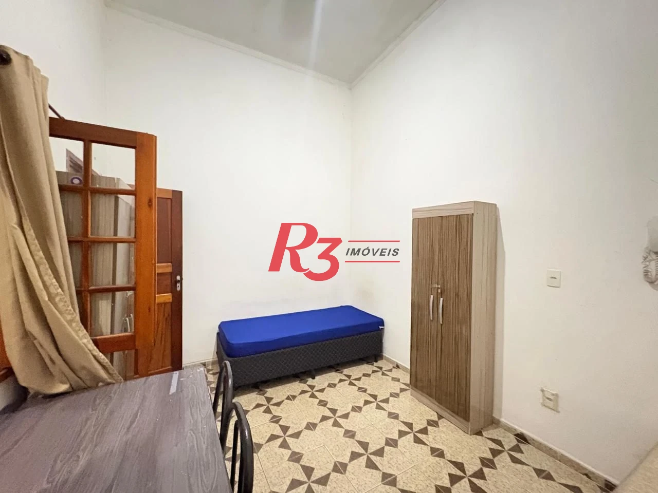 Casa com 9 dormitórios à venda, 287 m² por R$ 645.000,00 - Encruzilhada - Santos/SP