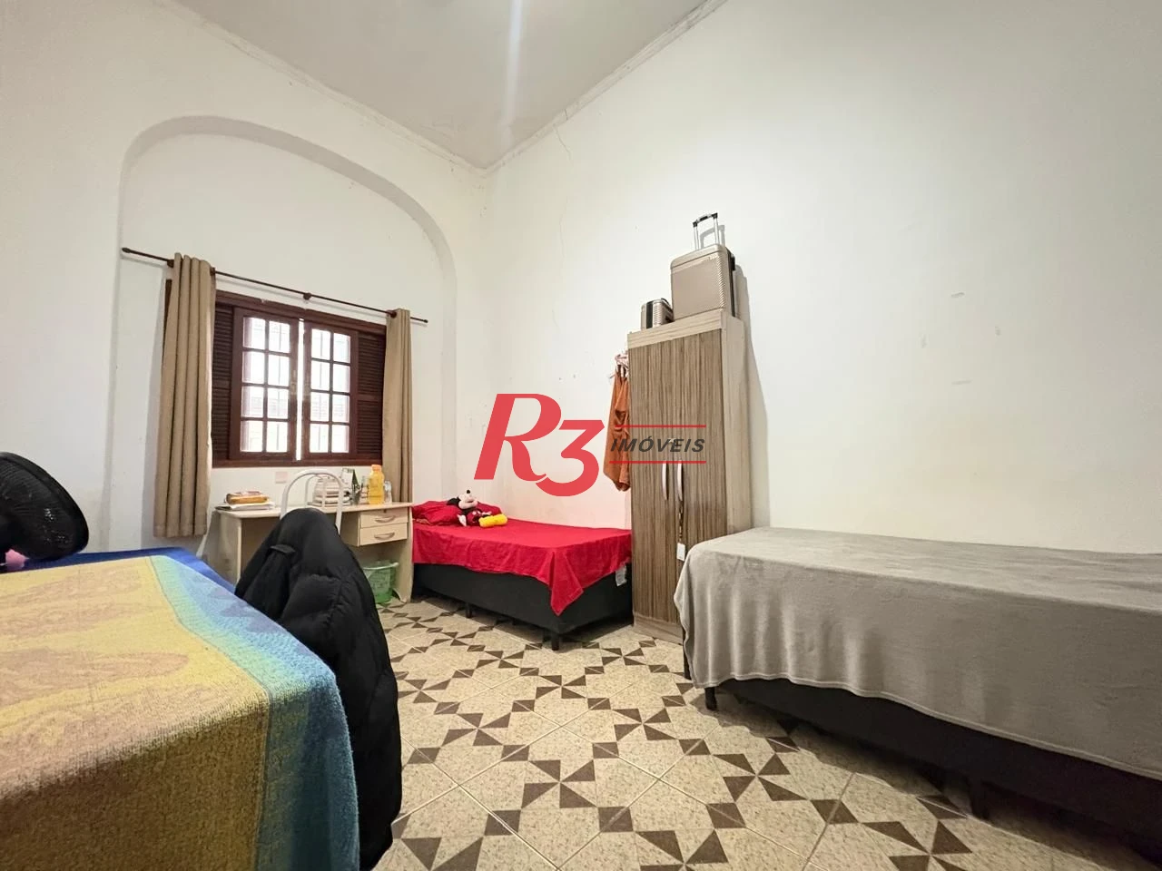 Casa com 9 dormitórios à venda, 287 m² por R$ 645.000,00 - Encruzilhada - Santos/SP