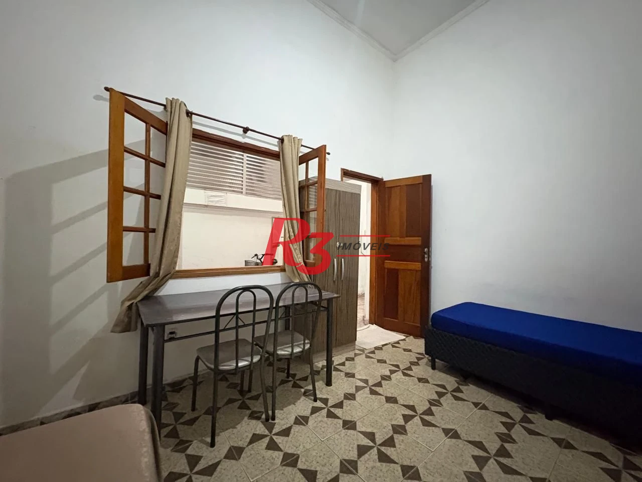 Casa com 9 dormitórios à venda, 287 m² por R$ 645.000,00 - Encruzilhada - Santos/SP