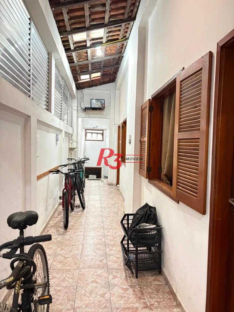 Casa com 9 dormitórios à venda, 287 m² por R$ 645.000,00 - Encruzilhada - Santos/SP