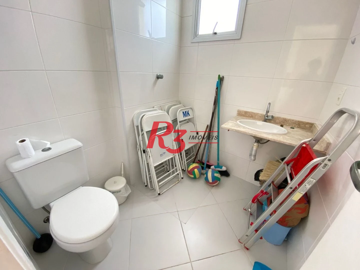 Apartamento Duplex com 2 dormitórios à venda, 151 m² por R$ 852.000,00 - Pitangueiras - Guarujá/SP