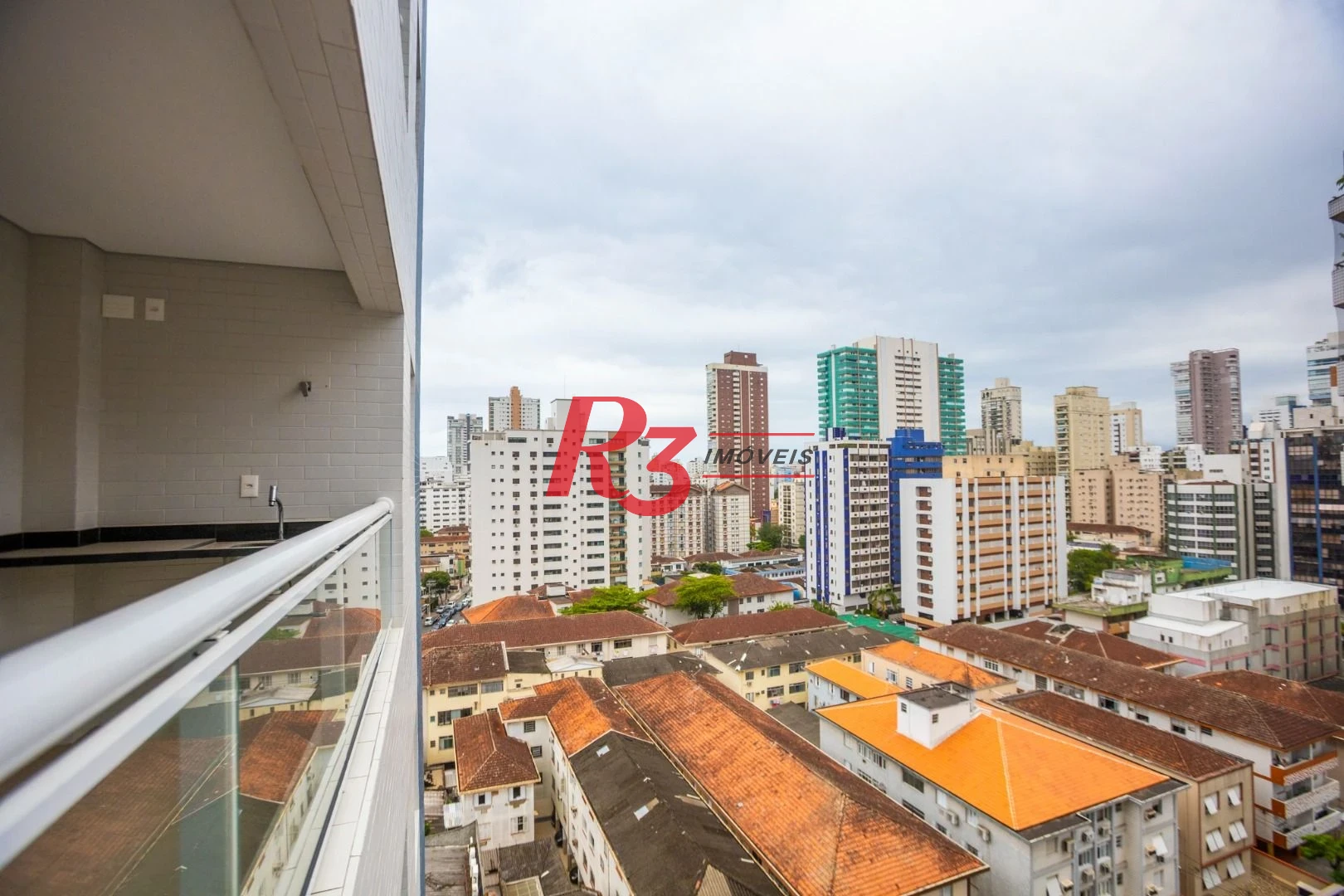 Apartamento com 2 dormitórios à venda, 74 m² por R$ 1.065.000,00 - Boqueirão - Santos/SP