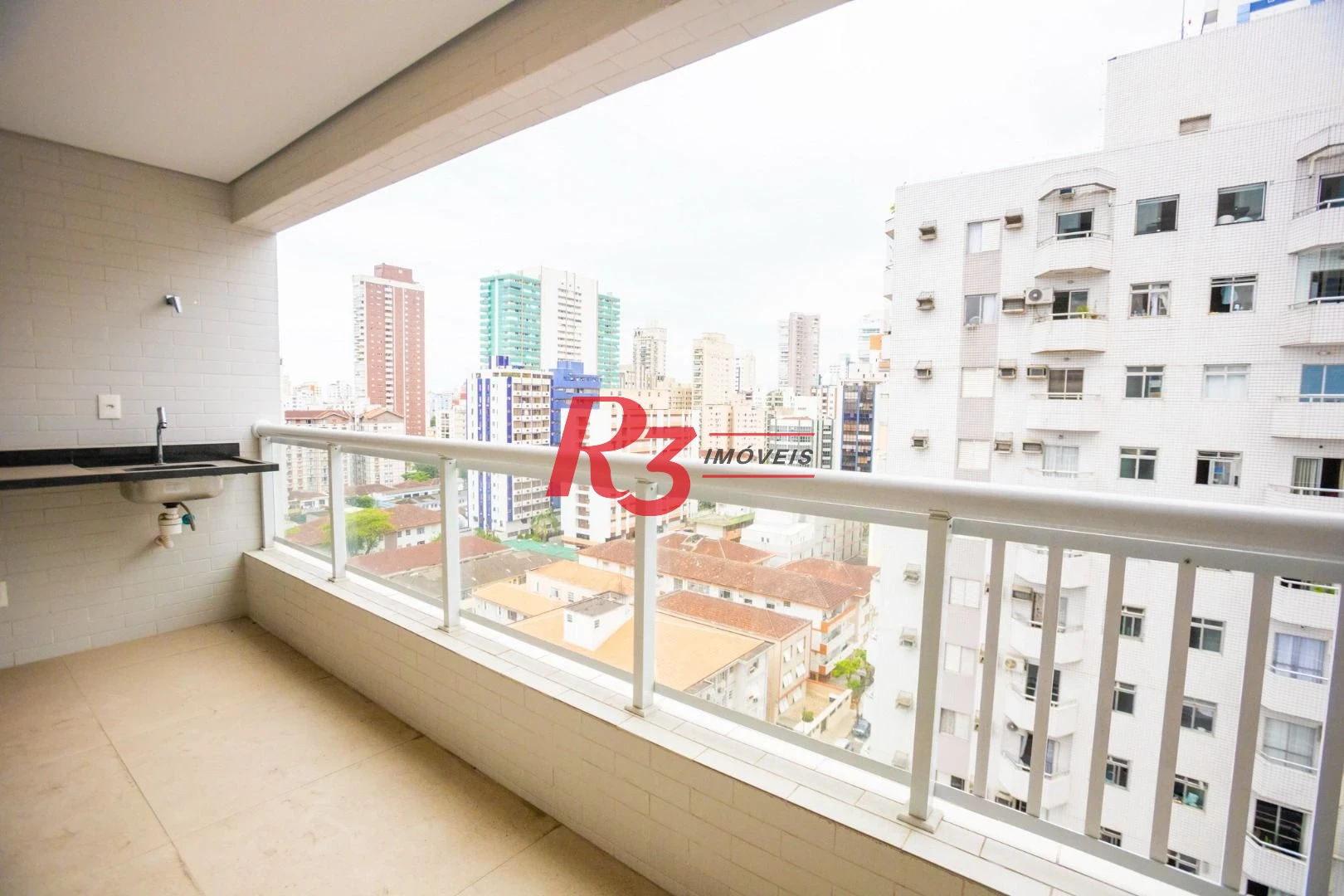 Apartamento com 2 dormitórios à venda, 74 m² por R$ 1.065.000,00 - Boqueirão - Santos/SP