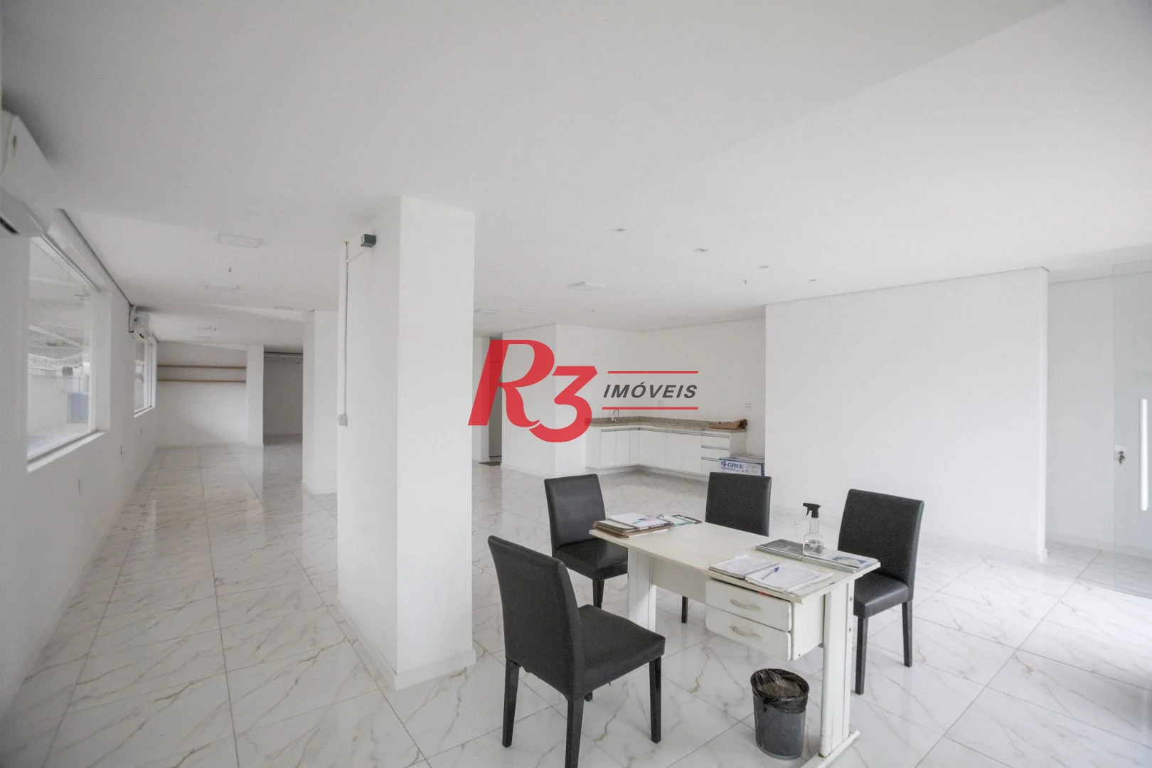 Sala, 179 m² - venda por R$ 1.772.000,00 ou aluguel por R$ 13.600,00/mês - Ponta da Praia - Santos/SP
