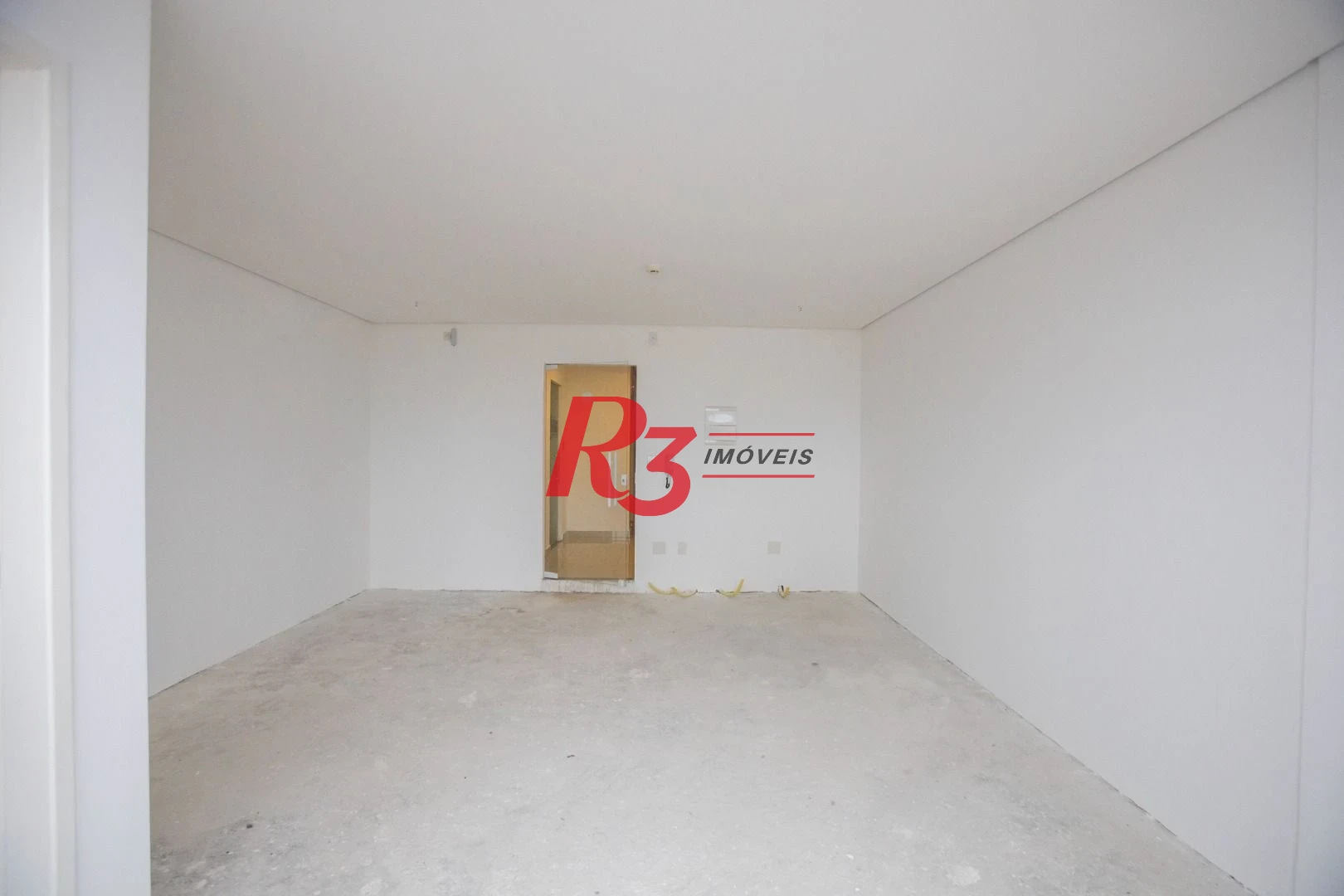 Sala, 35 m² - venda por R$ 355.000,00 ou aluguel por R$ 3.200,00/mês - Ponta da Praia - Santos/SP