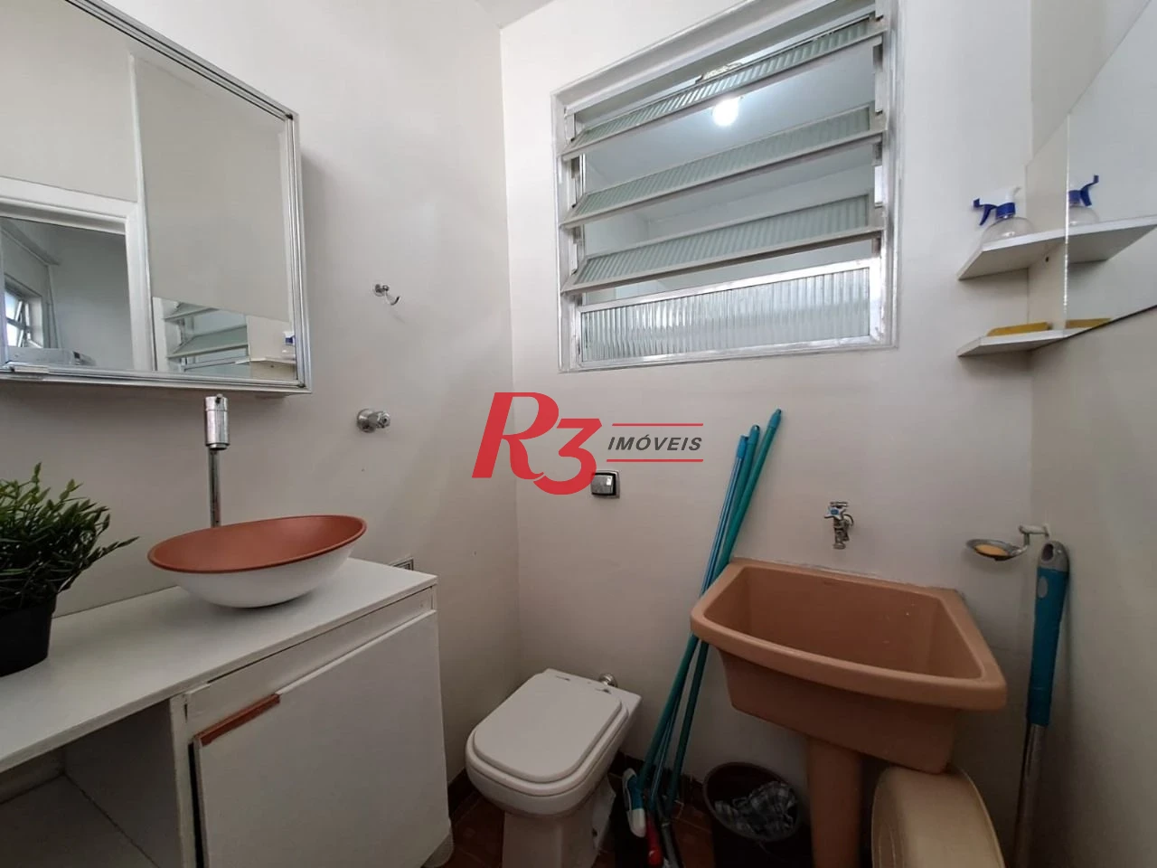 Apartamento à venda, 66 m² por R$ 385.000,00 - José Menino - Santos/SP