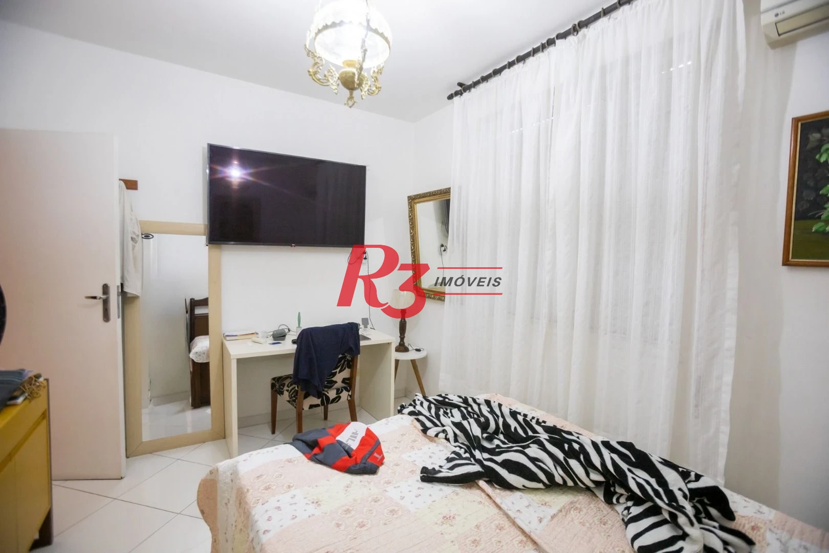 Apartamento com 2 dormitórios à venda, 107 m² por R$ 480.000,00 - Macuco - Santos/SP
