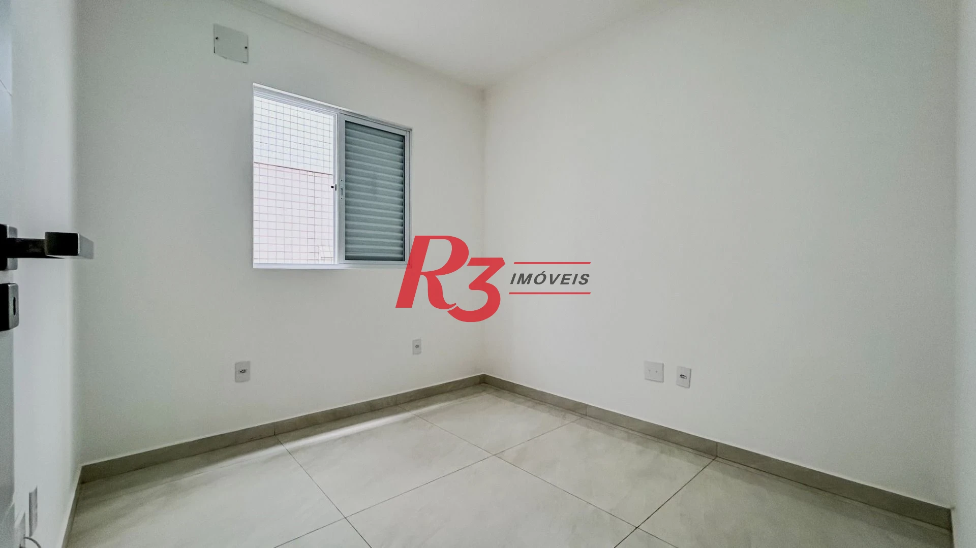 Casa com 3 dormitórios à venda, 95 m² por R$ 775.000,00 - Ponta da Praia - Santos/SP