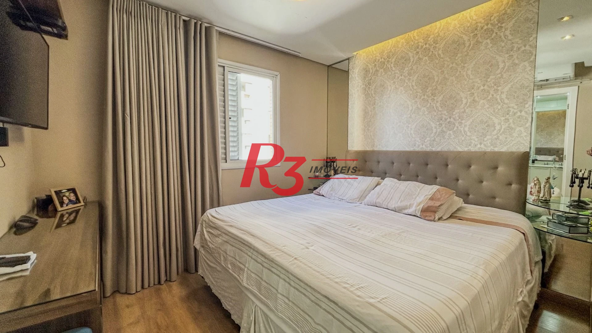 Apartamento com 3 dormitórios à venda, 130 m² por R$ 1.740.000,00 - Gonzaga - Santos/SP