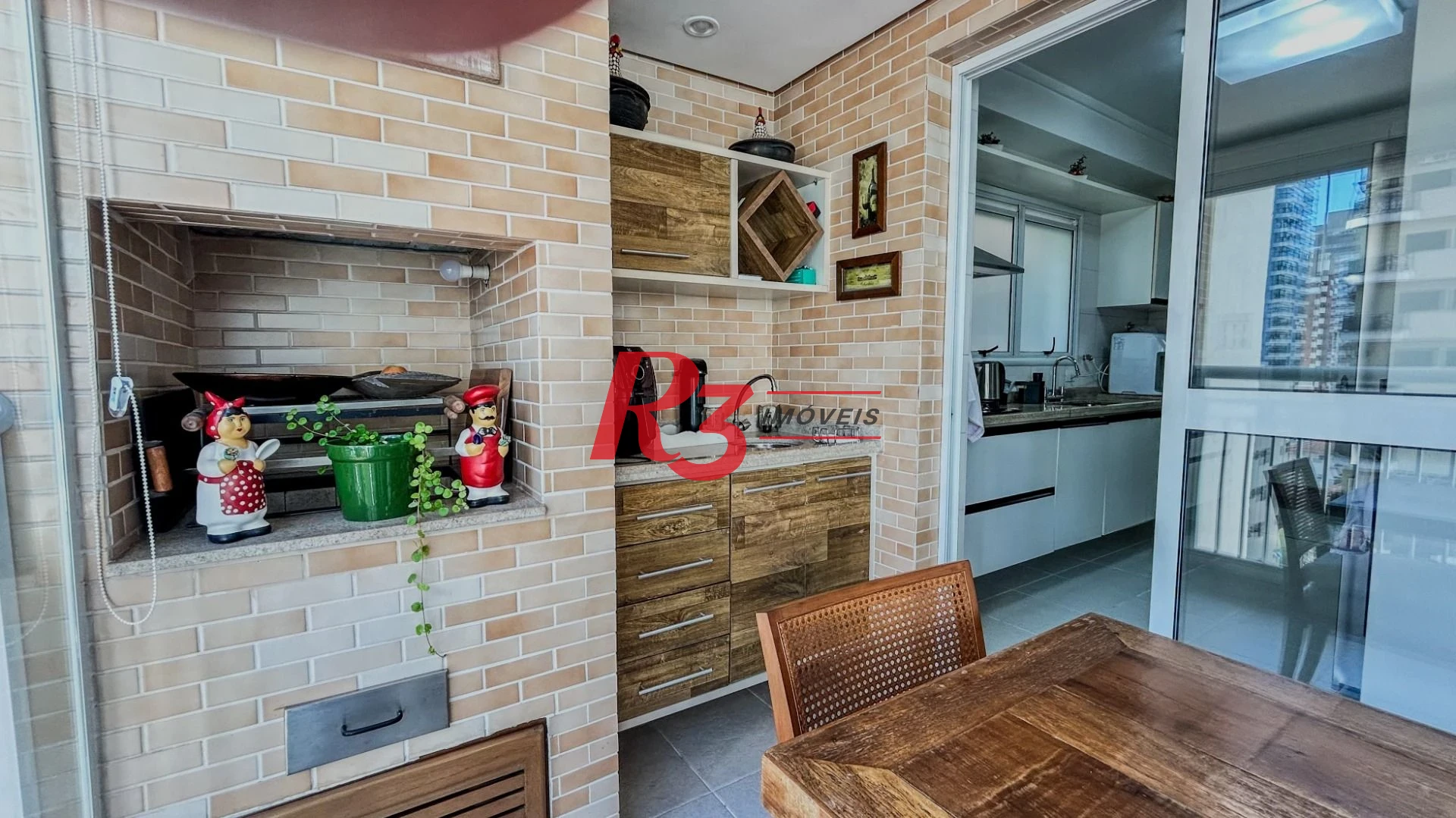 Apartamento com 3 dormitórios à venda, 130 m² por R$ 1.740.000,00 - Gonzaga - Santos/SP