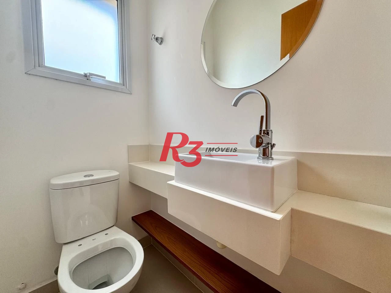 Apartamento com 3 dormitórios à venda, 131 m² por R$ 1.800.000,00 - Boqueirão - Santos/SP