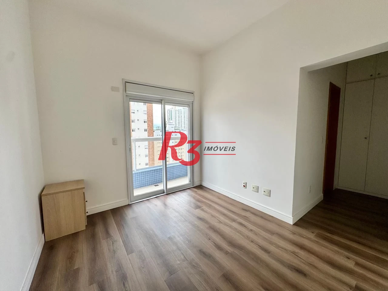 Apartamento com 3 dormitórios à venda, 131 m² por R$ 1.800.000,00 - Boqueirão - Santos/SP