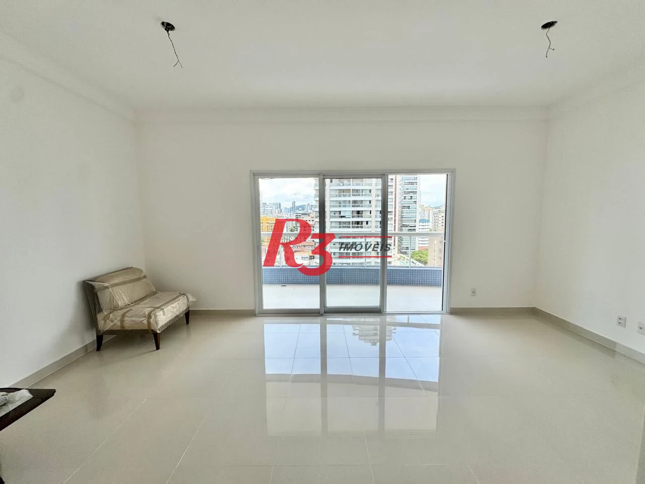 Apartamento com 3 dormitórios à venda, 131 m² por R$ 1.800.000,00 - Boqueirão - Santos/SP