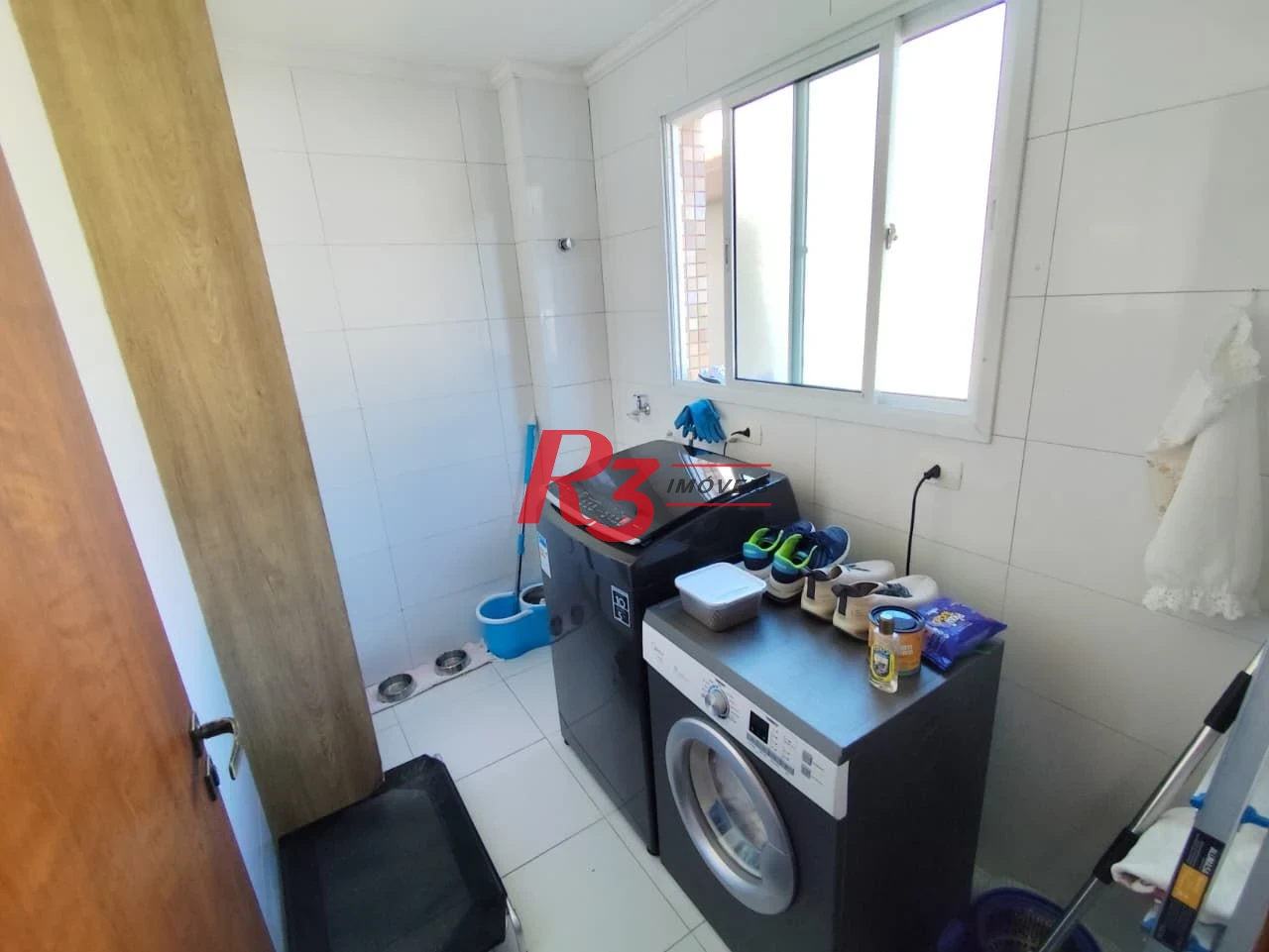 Casa com 3 dormitórios à venda, 165 m² por R$ 1.100.000,00 - Marapé - Santos/SP