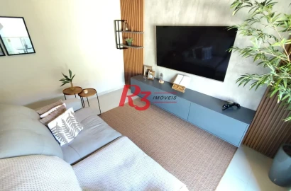 Casa com 3 dormitórios à venda, 165 m² por R$ 1.100.000,00 - Marapé - Santos/SP