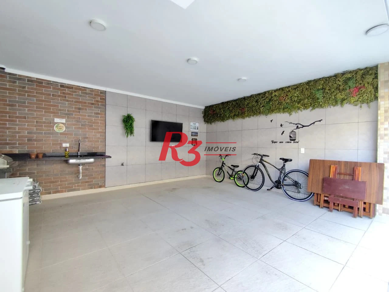 Casa com 3 dormitórios à venda, 165 m² por R$ 1.100.000,00 - Marapé - Santos/SP