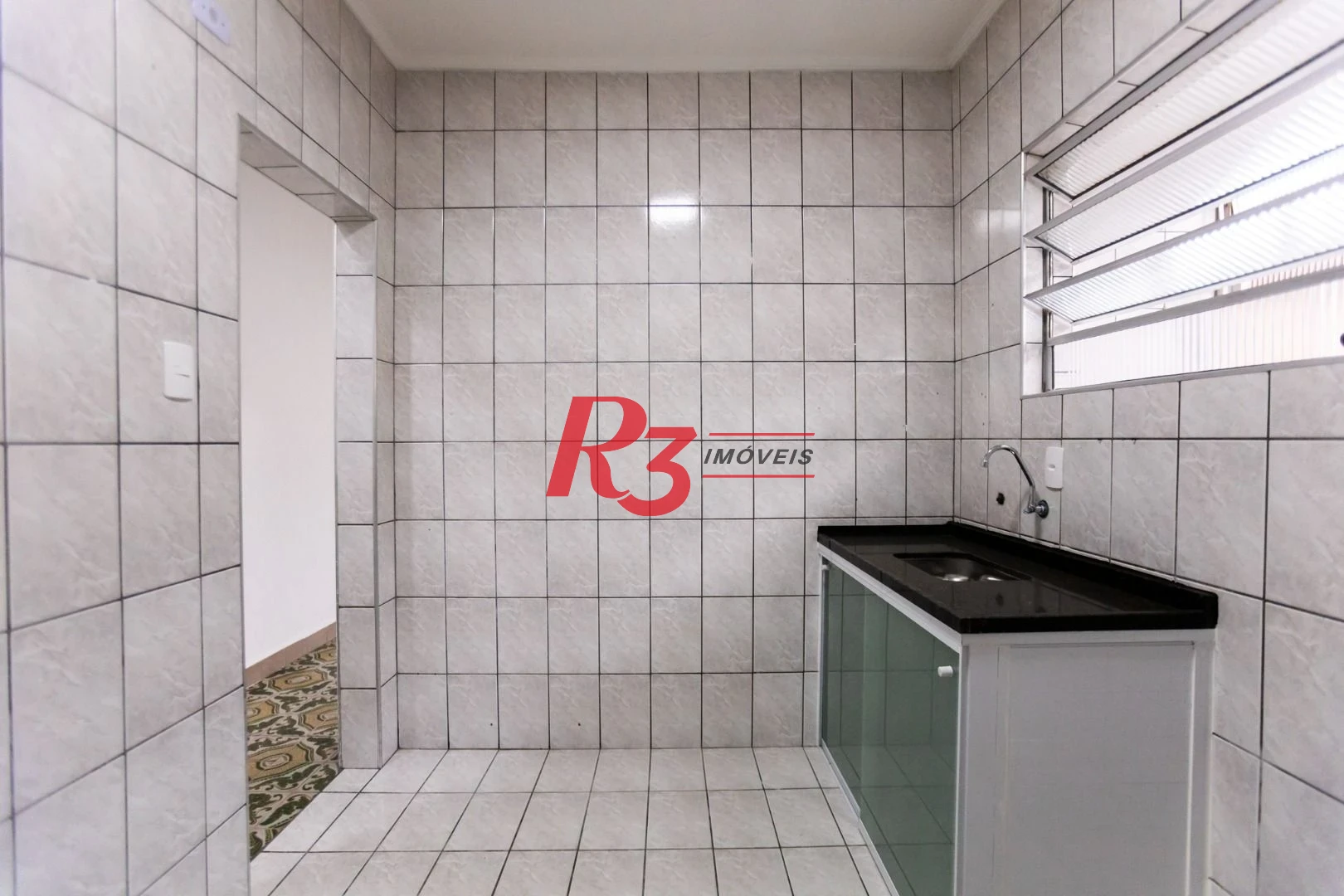 Apartamento com 2 dormitórios à venda, 90 m² por R$ 385.000,00 - Boqueirão - Santos/SP