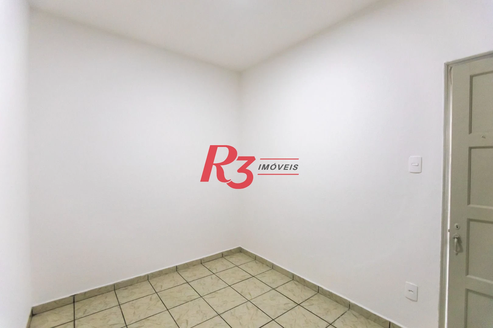 Apartamento com 2 dormitórios à venda, 90 m² por R$ 385.000,00 - Boqueirão - Santos/SP