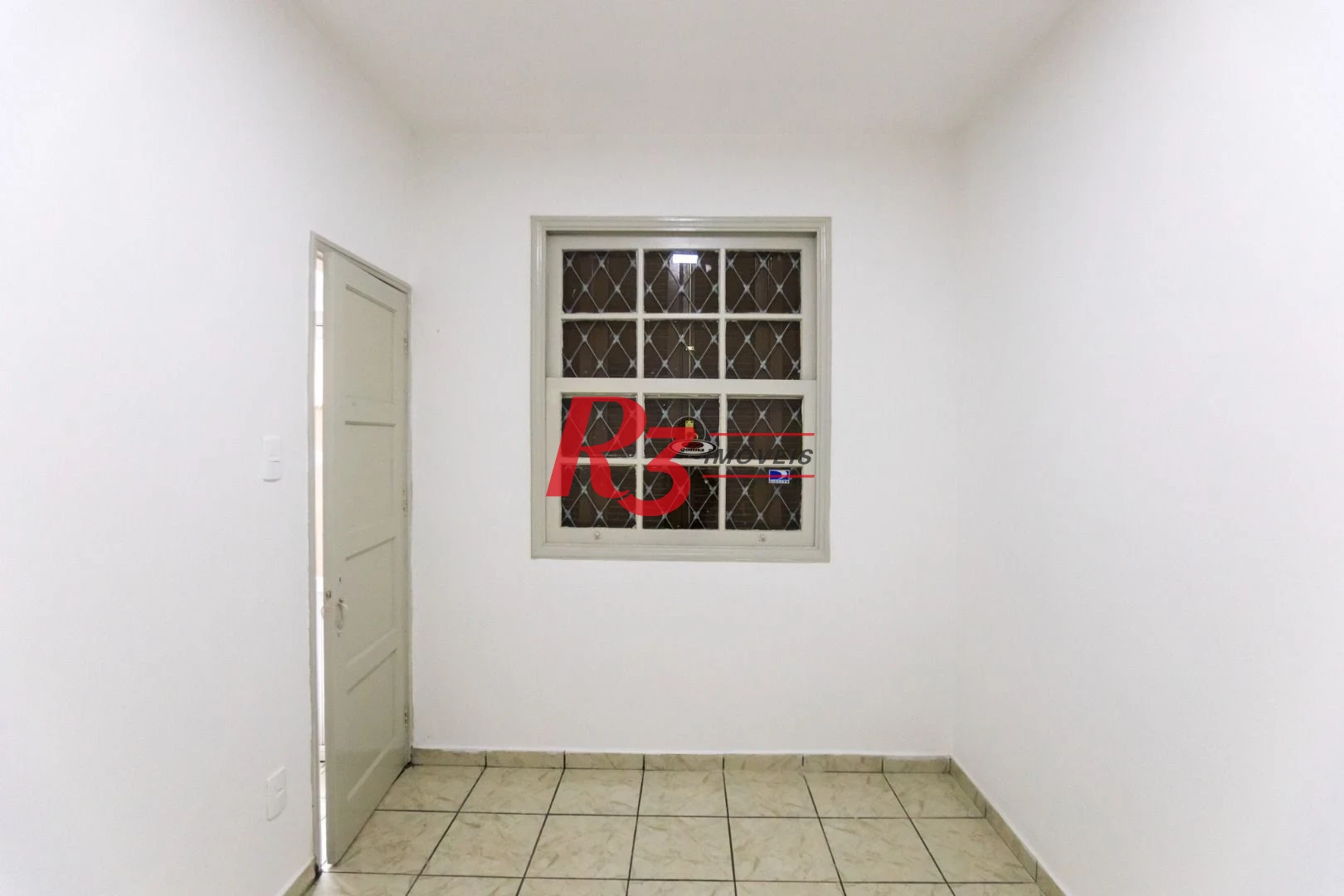 Apartamento com 2 dormitórios à venda, 90 m² por R$ 385.000,00 - Boqueirão - Santos/SP