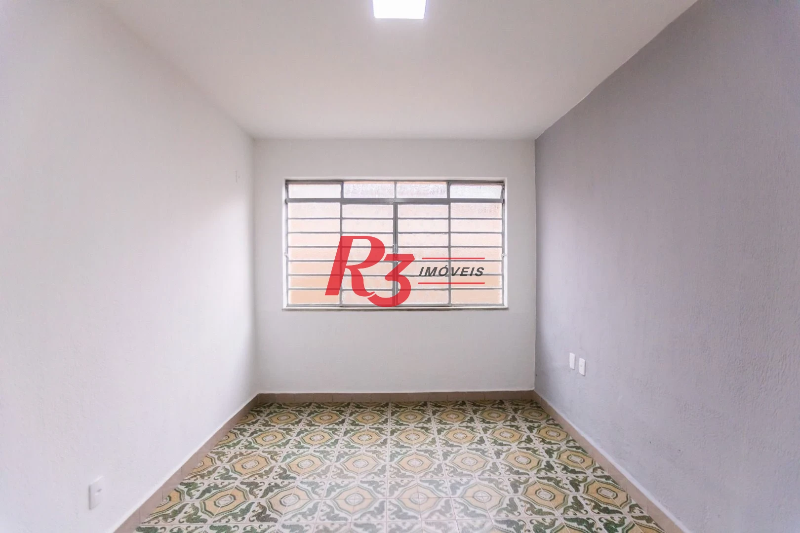 Apartamento com 2 dormitórios à venda, 90 m² por R$ 385.000,00 - Boqueirão - Santos/SP
