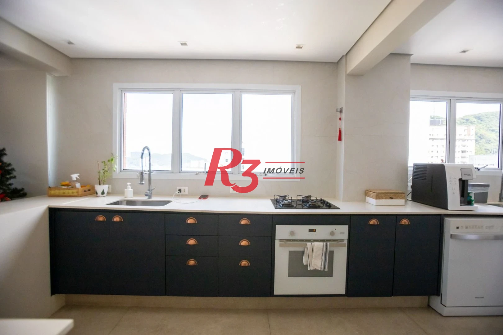 Cobertura à venda, 290 m² por R$ 3.200.000,00 - José Menino - Santos/SP