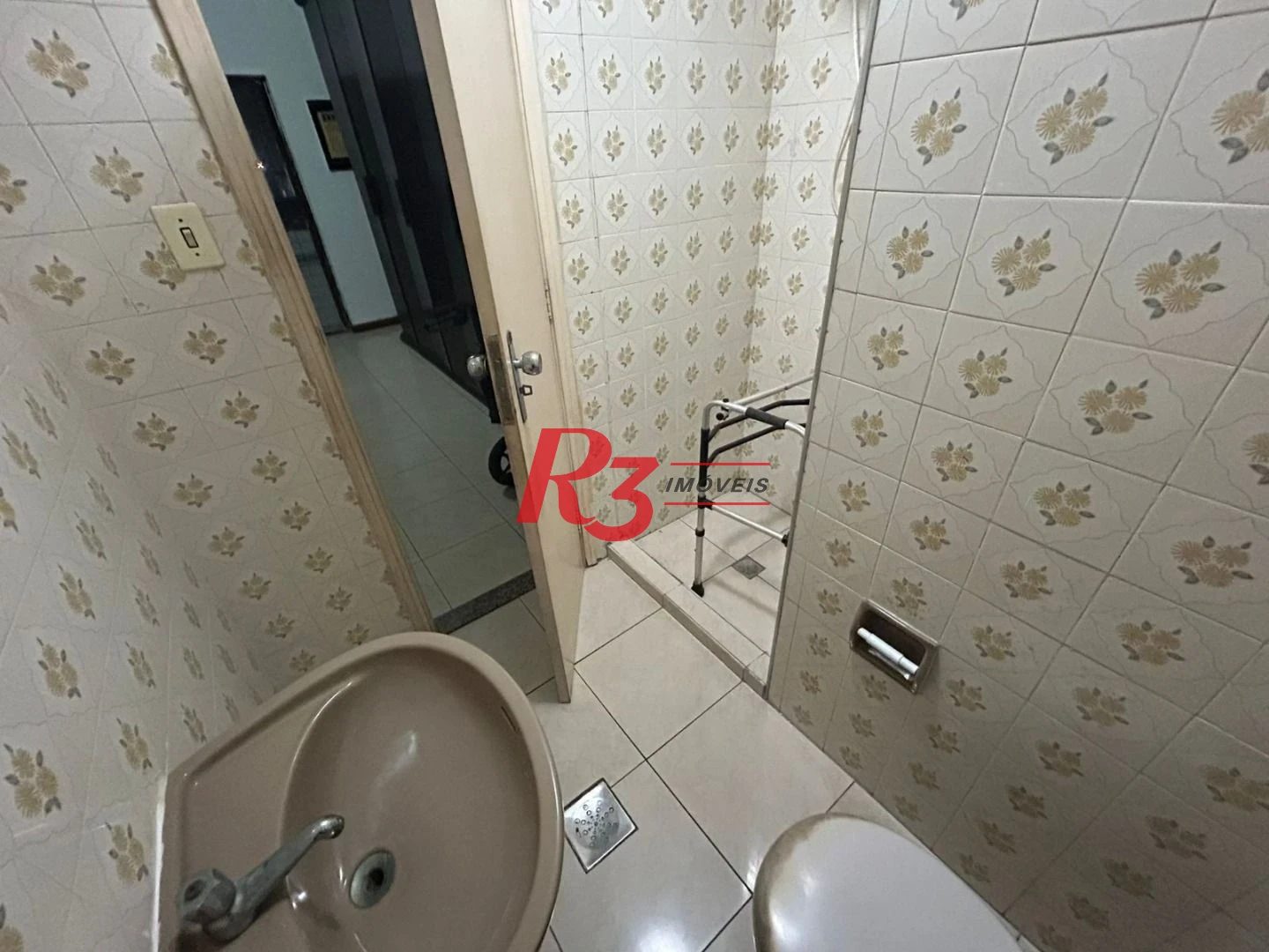 Apartamento com 2 dormitórios à venda, 99 m² por R$ 440.000,00 - Itararé - São Vicente/SP