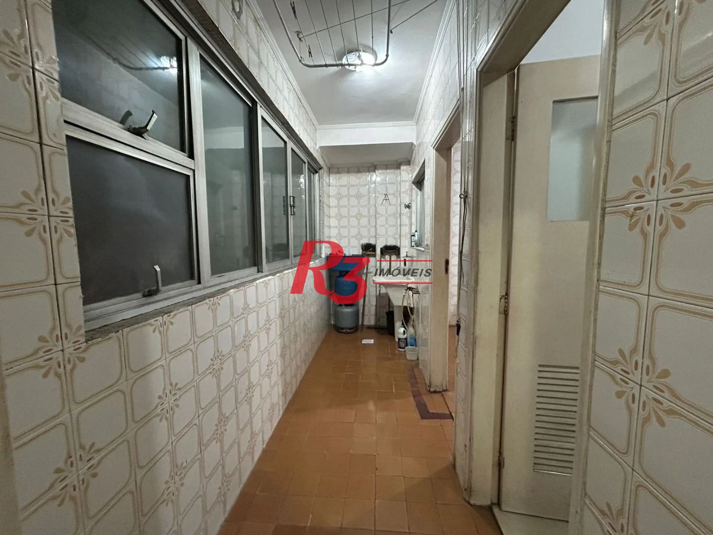 Apartamento com 2 dormitórios à venda, 99 m² por R$ 440.000,00 - Itararé - São Vicente/SP