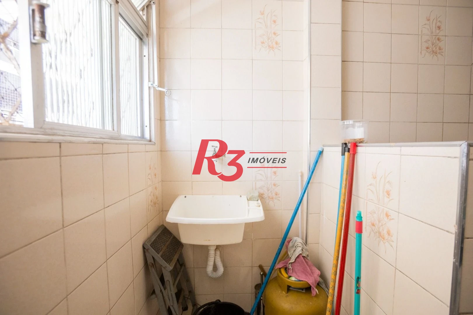 Apartamento com 1 dormitório à venda, 47 m² por R$ 390.000,00 - Gonzaga - Santos/SP