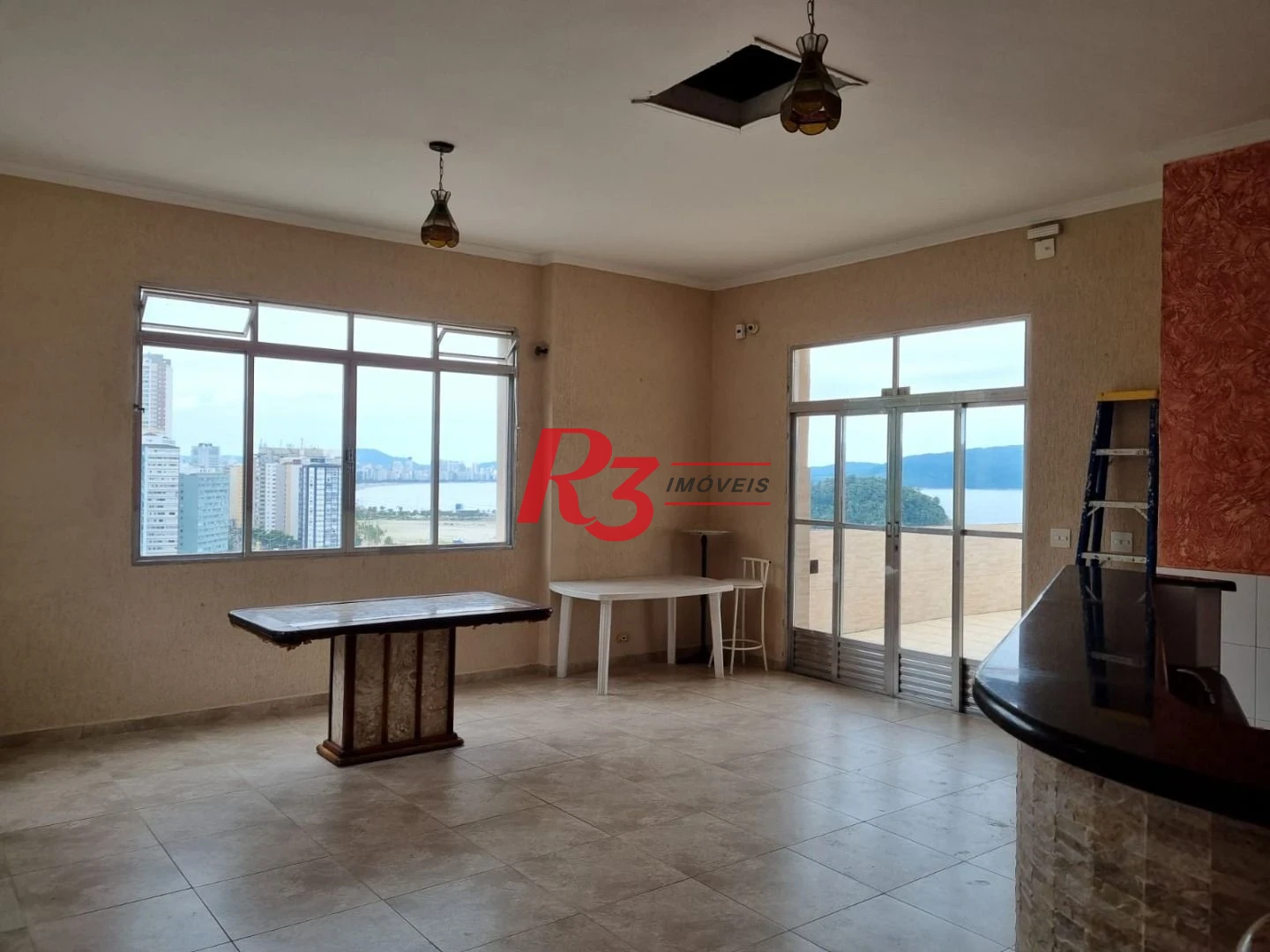 Apartamento à venda, 134 m² por R$ 800.000,00 - Itararé - São Vicente/SP