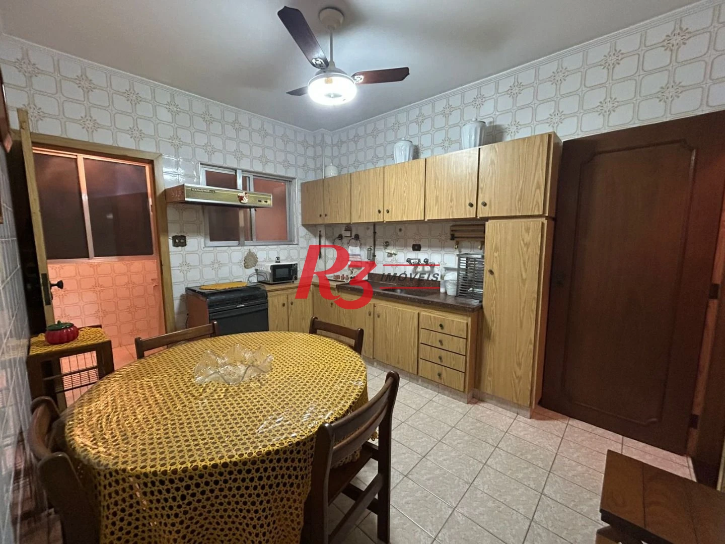 Apartamento com 2 dormitórios à venda, 99 m² por R$ 460.000,00 - Itararé - São Vicente/SP