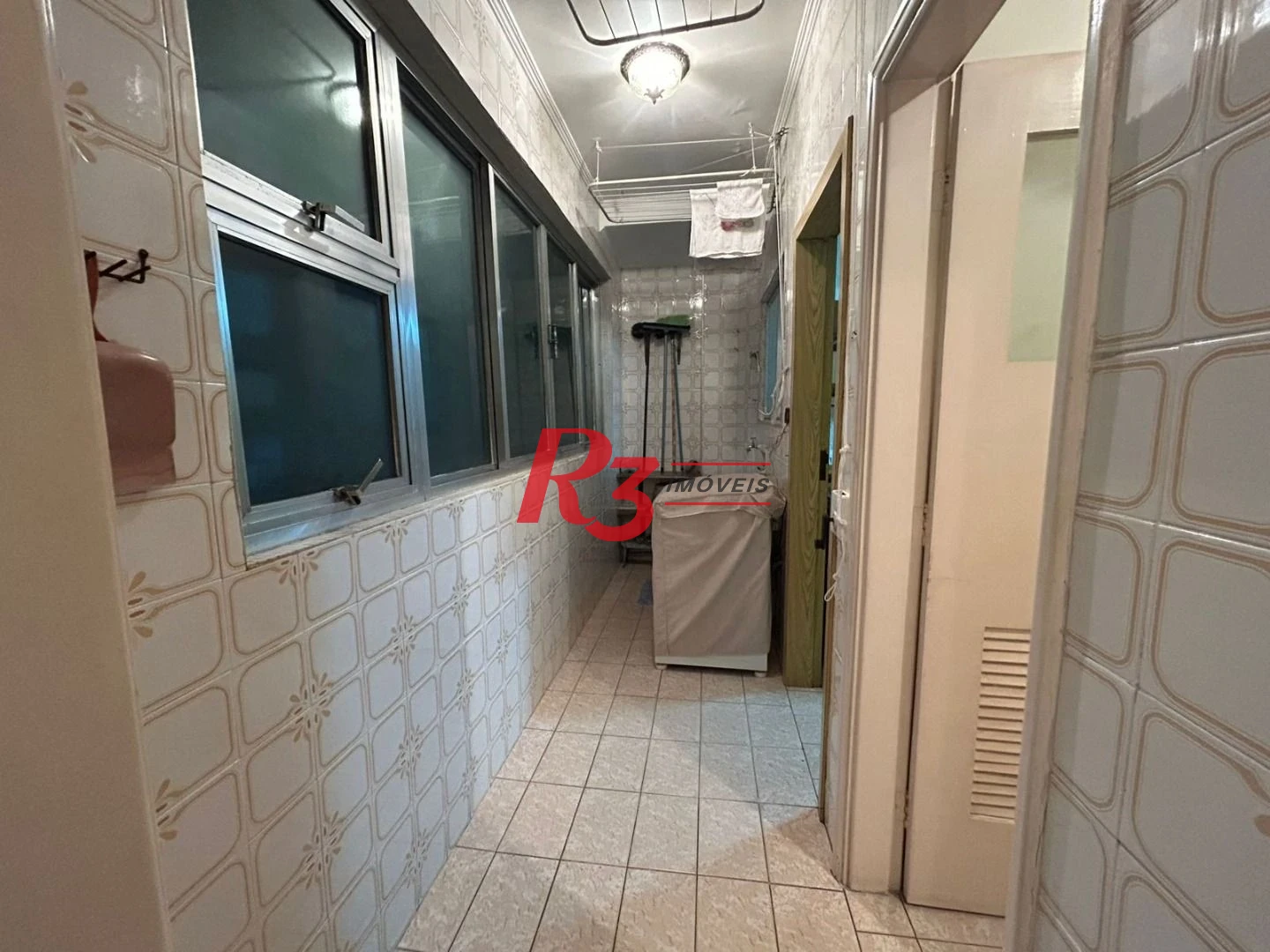 Apartamento com 2 dormitórios à venda, 99 m² por R$ 460.000,00 - Itararé - São Vicente/SP
