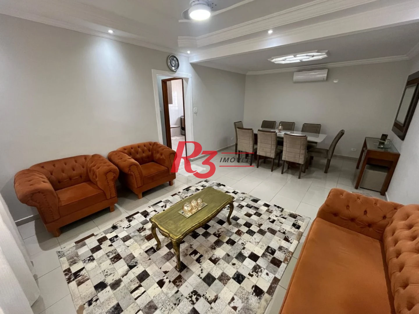 Casa com 3 dormitórios à venda, 141 m² por R$ 680.000,00 - Centro - São Vicente/SP