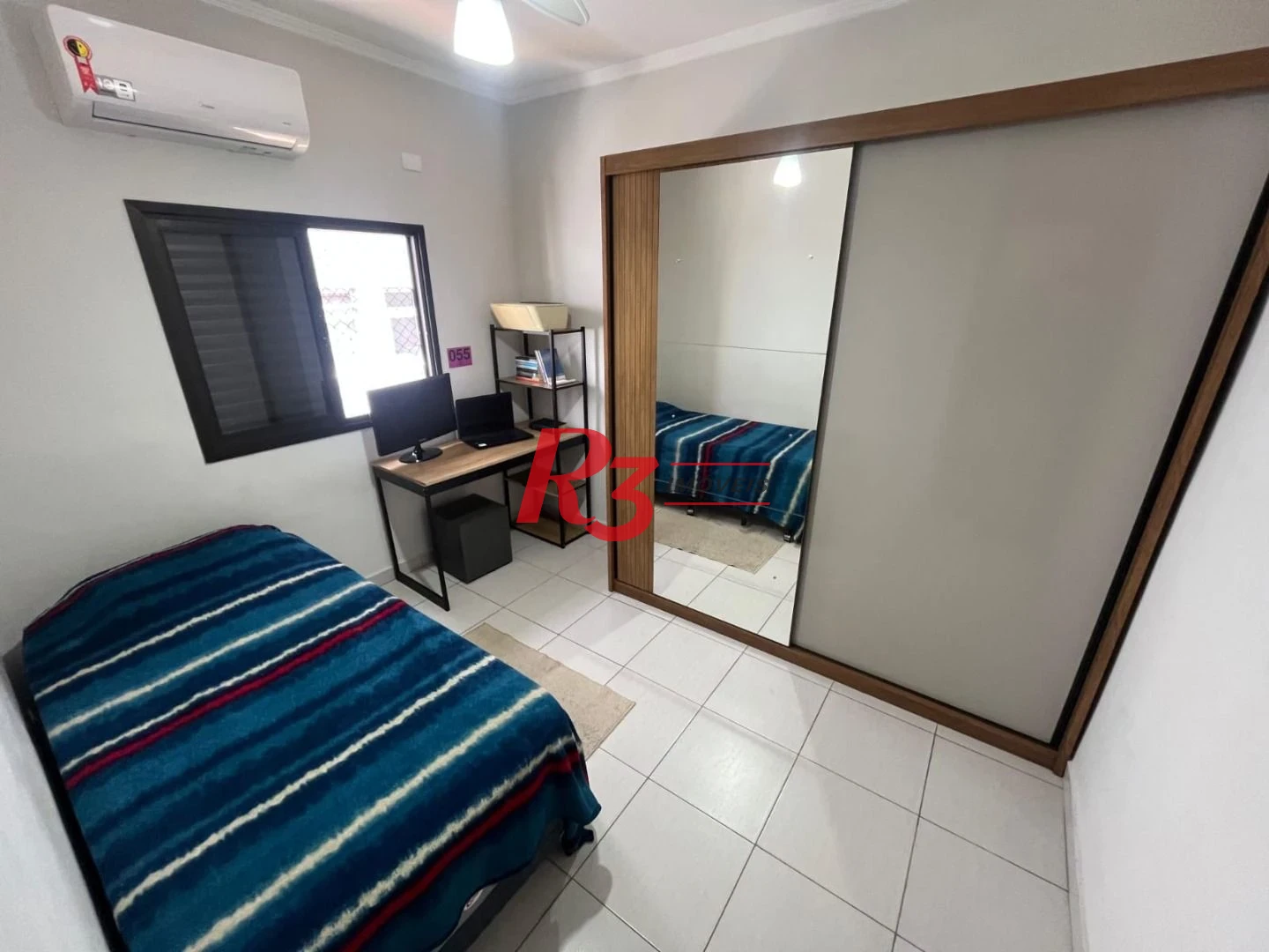 Casa com 3 dormitórios à venda, 141 m² por R$ 680.000,00 - Centro - São Vicente/SP