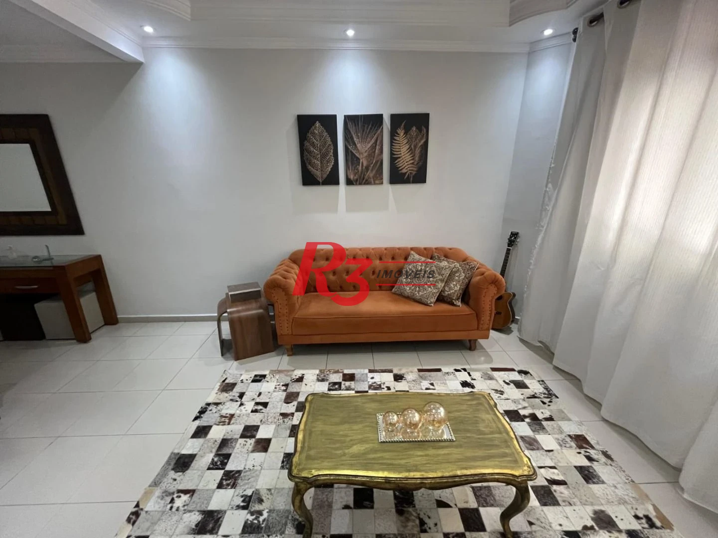 Casa com 3 dormitórios à venda, 141 m² por R$ 680.000,00 - Centro - São Vicente/SP