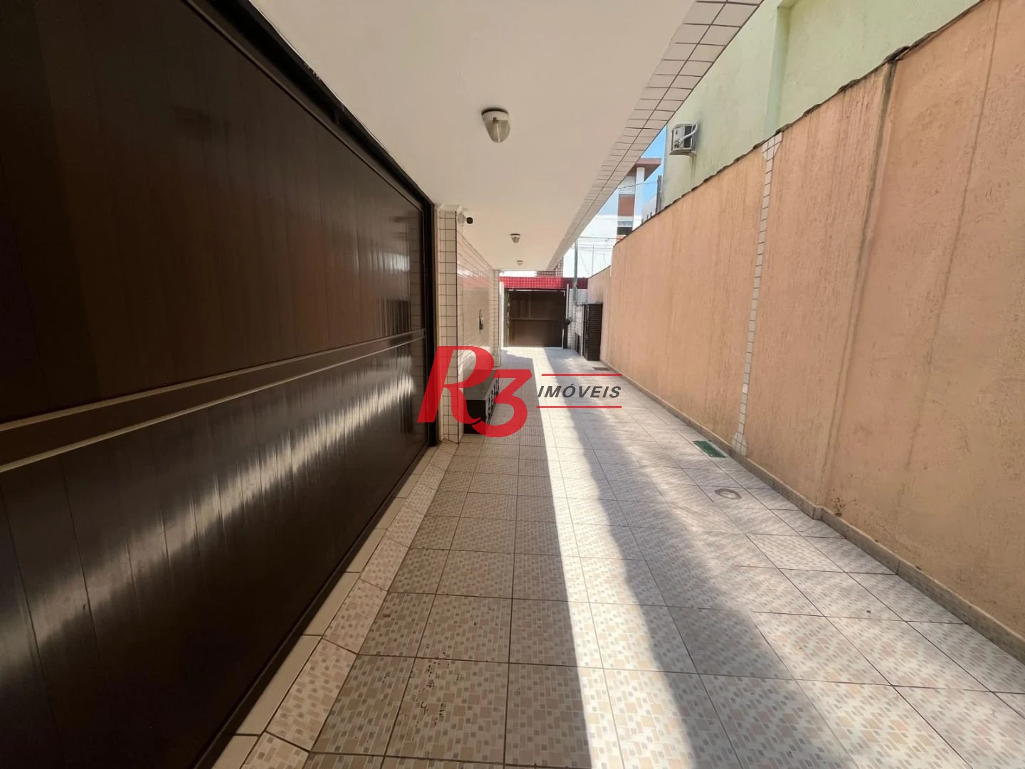 Casa com 3 dormitórios à venda, 141 m² por R$ 680.000,00 - Centro - São Vicente/SP