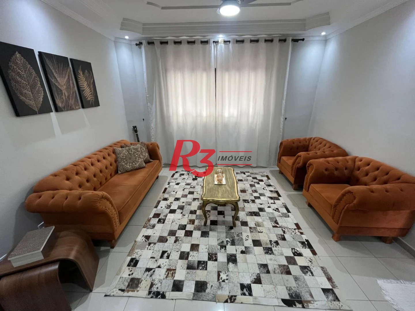 Casa com 3 dormitórios à venda, 141 m² por R$ 680.000,00 - Centro - São Vicente/SP