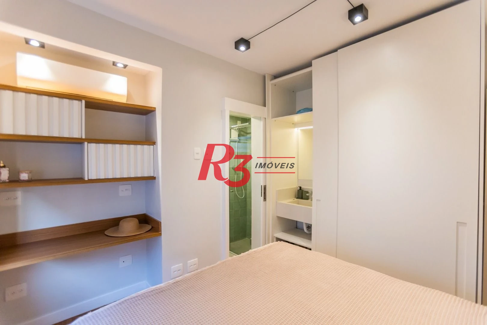 Apartamento à venda, 69 m² por R$ 780.000,00 - Ponta da Praia - Santos/SP