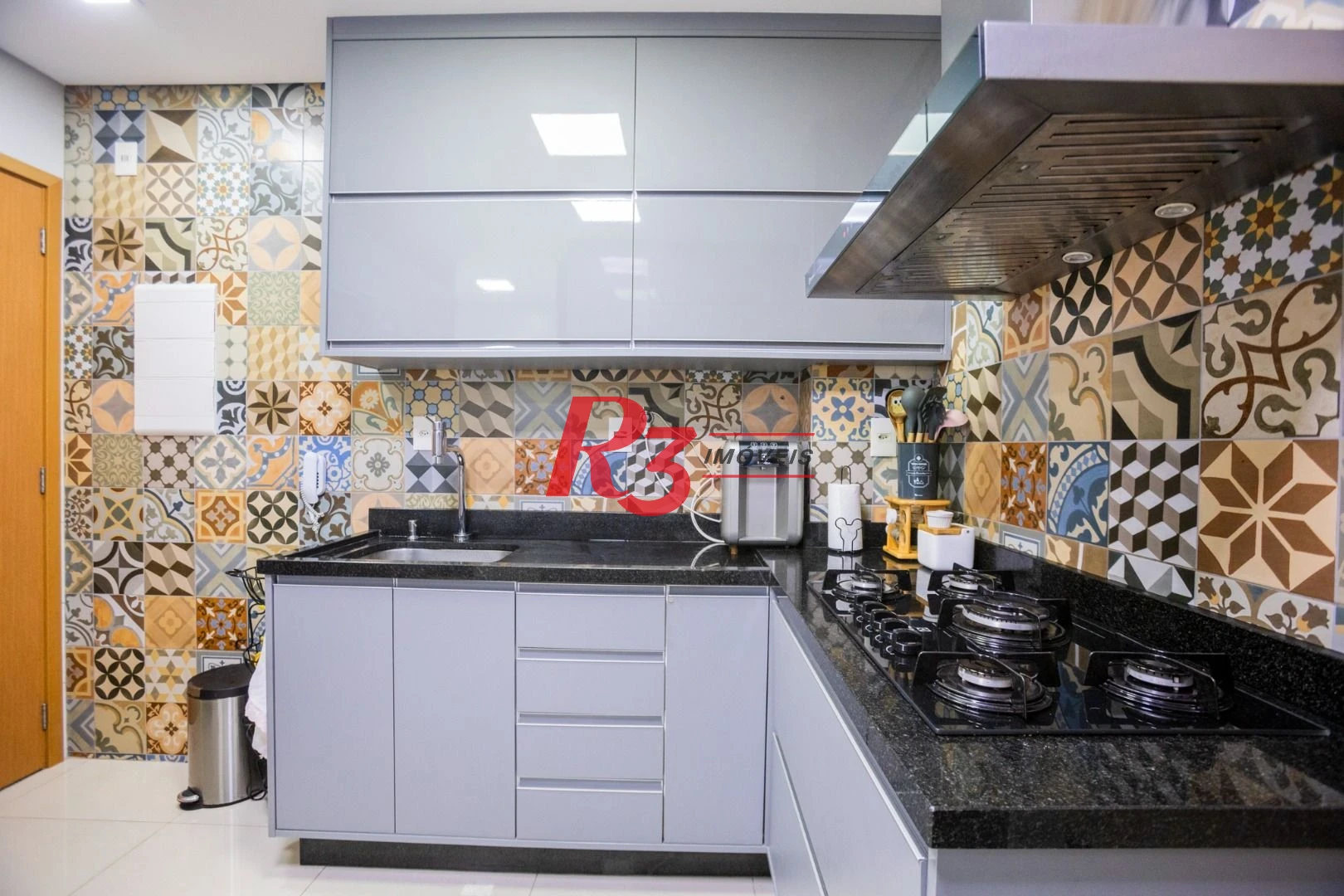 Apartamento à venda, 110 m² por R$ 1.890.000,00 - Boqueirão - Santos/SP