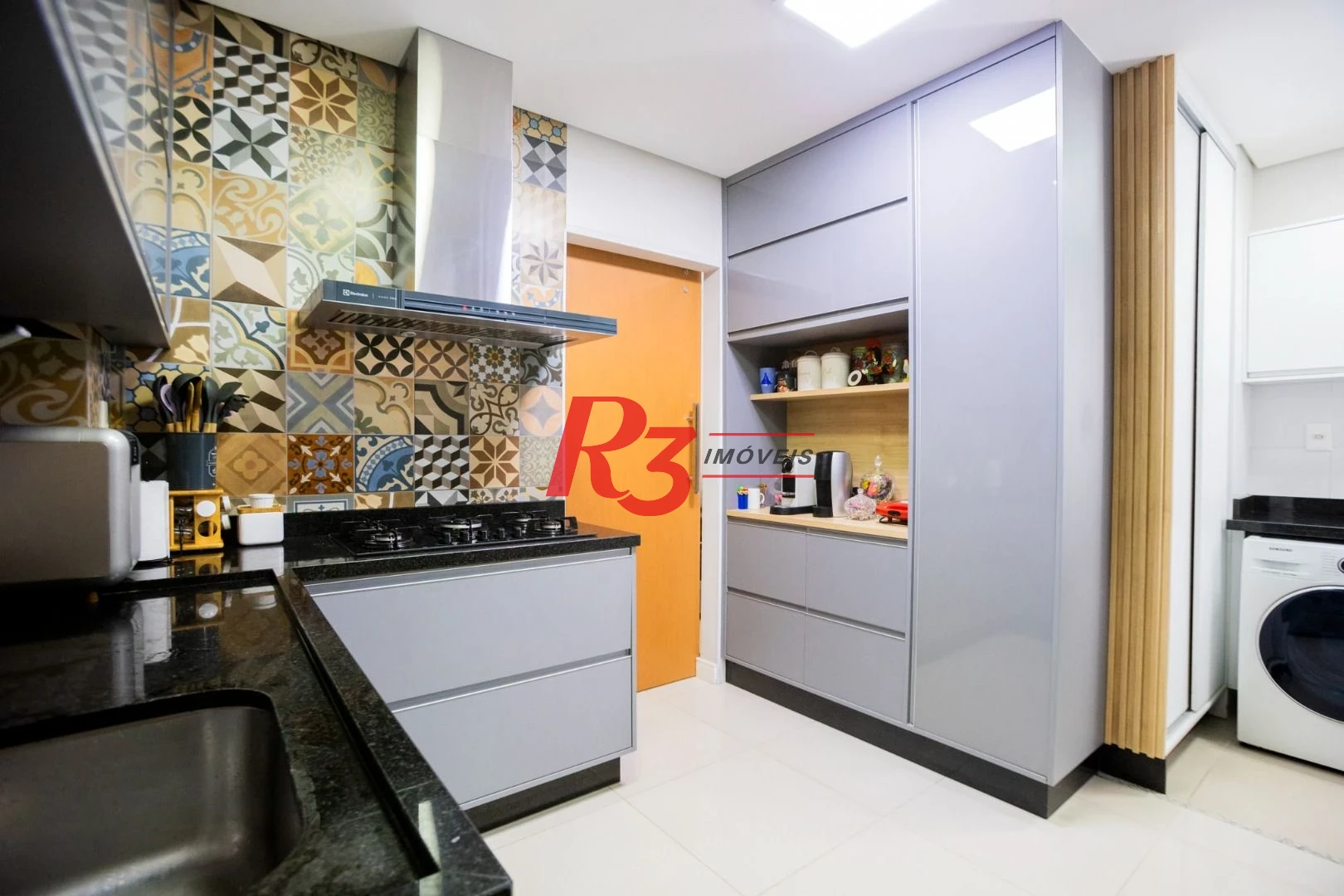 Apartamento à venda, 110 m² por R$ 1.890.000,00 - Boqueirão - Santos/SP