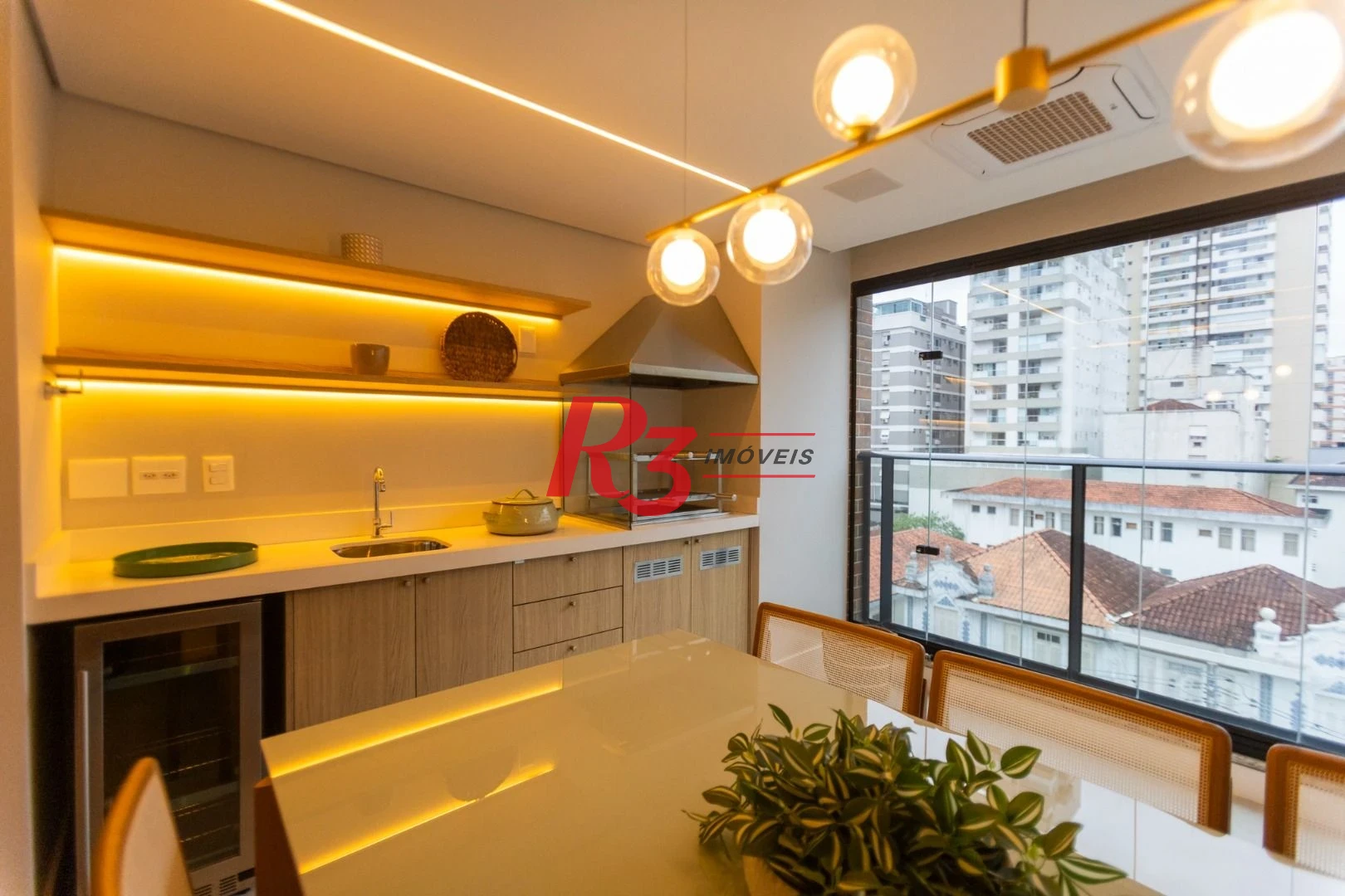 Apartamento à venda, 132 m² por R$ 2.390.000,00 - Pompéia - Santos/SP