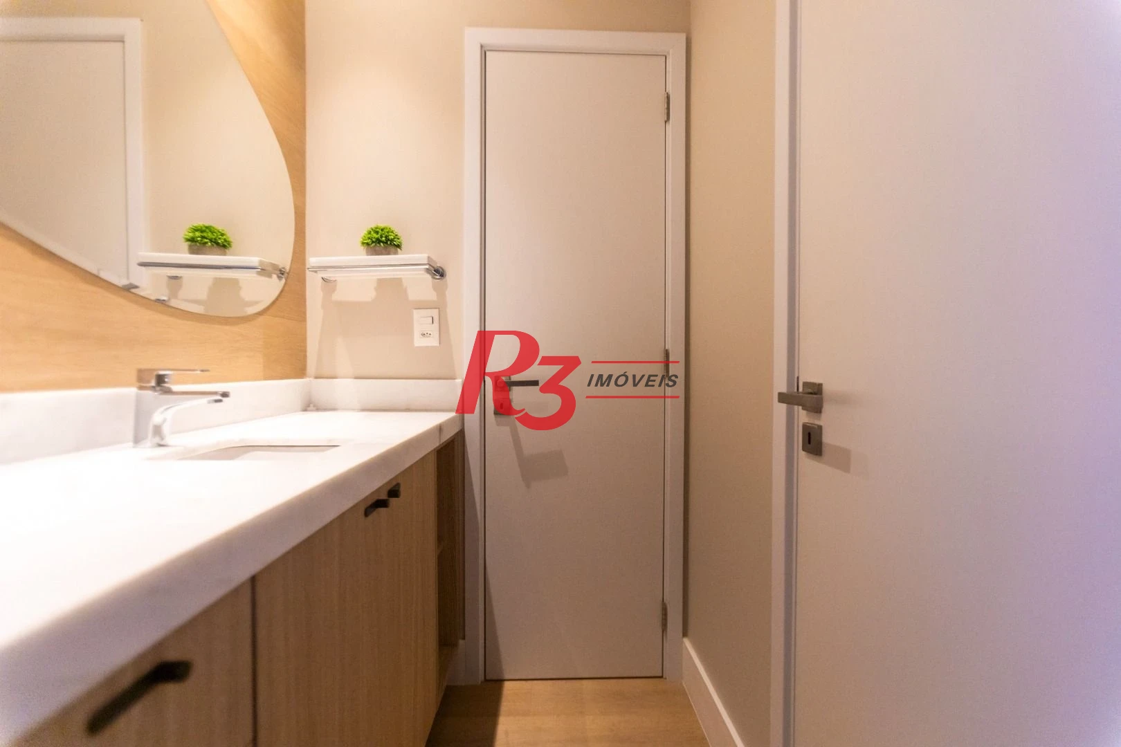 Apartamento à venda, 132 m² por R$ 2.390.000,00 - Pompéia - Santos/SP