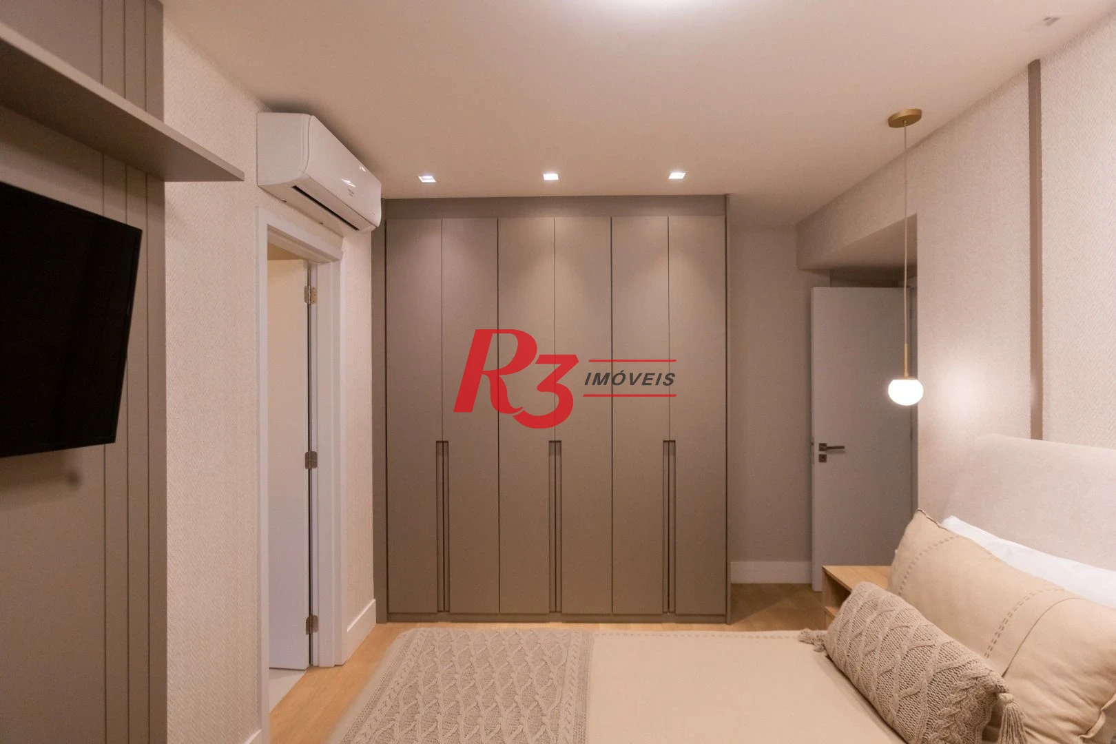 Apartamento à venda, 132 m² por R$ 2.390.000,00 - Pompéia - Santos/SP